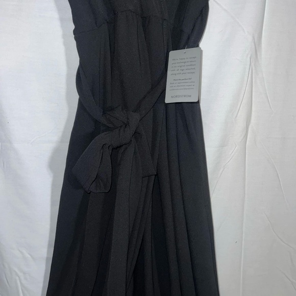 Meghan Flowy Black Women's Dress short with sheer layer NWT - Picture 8 of 10